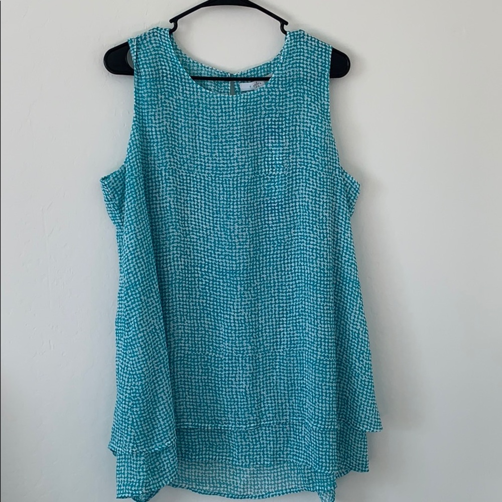 Sleeveless blouse